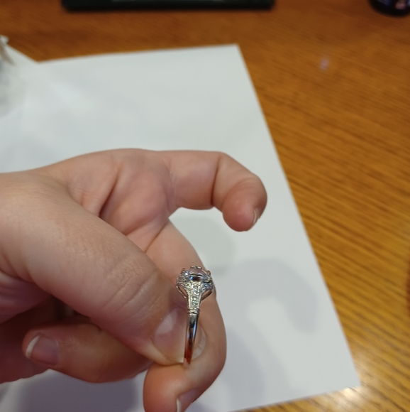 Silver fashion ring - Picture 2 of 3